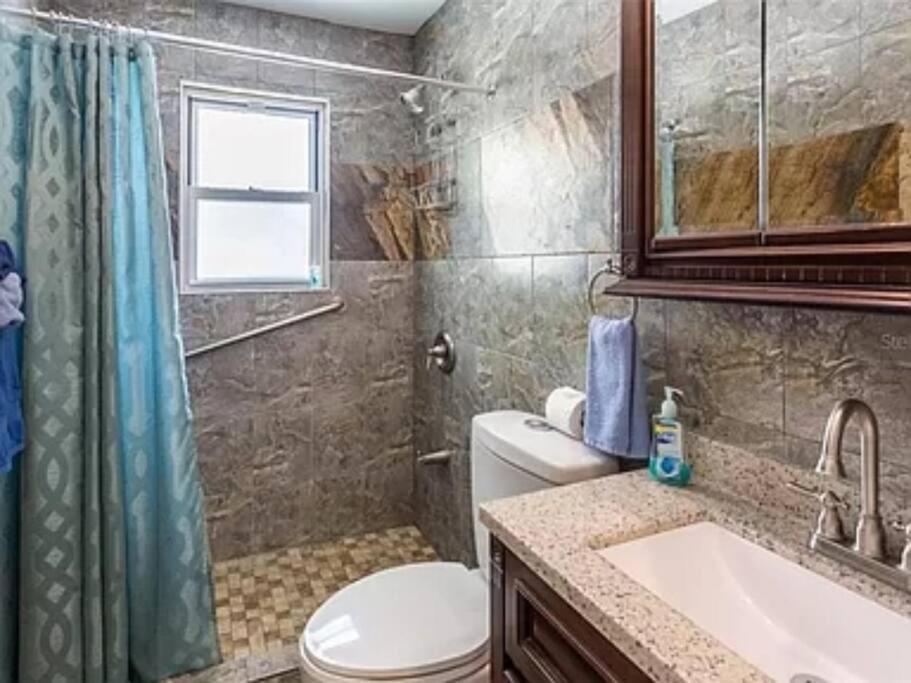 Lovely 1 Bedroom Unit Across From Lido Key Beach Sarasota Exterior photo