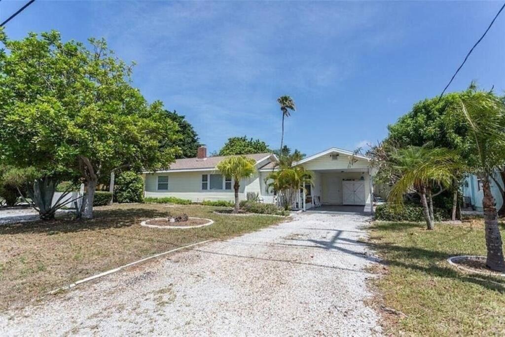Lovely 1 Bedroom Unit Across From Lido Key Beach Sarasota Exterior photo